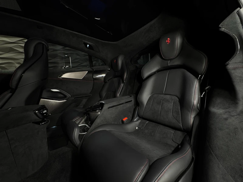 Ferrari Purosangue Rosso Corsa, снимка 9 - Автомобили и джипове - 51454340