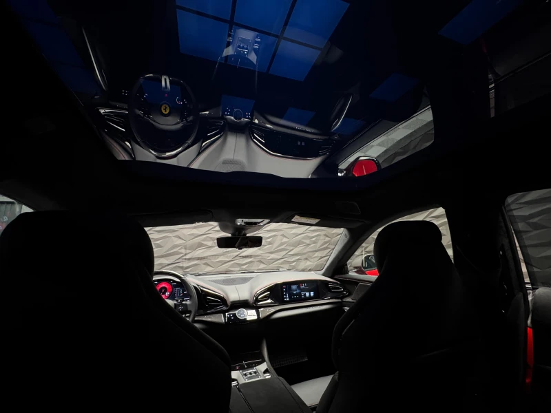 Ferrari Purosangue Rosso Corsa, снимка 14 - Автомобили и джипове - 51454340