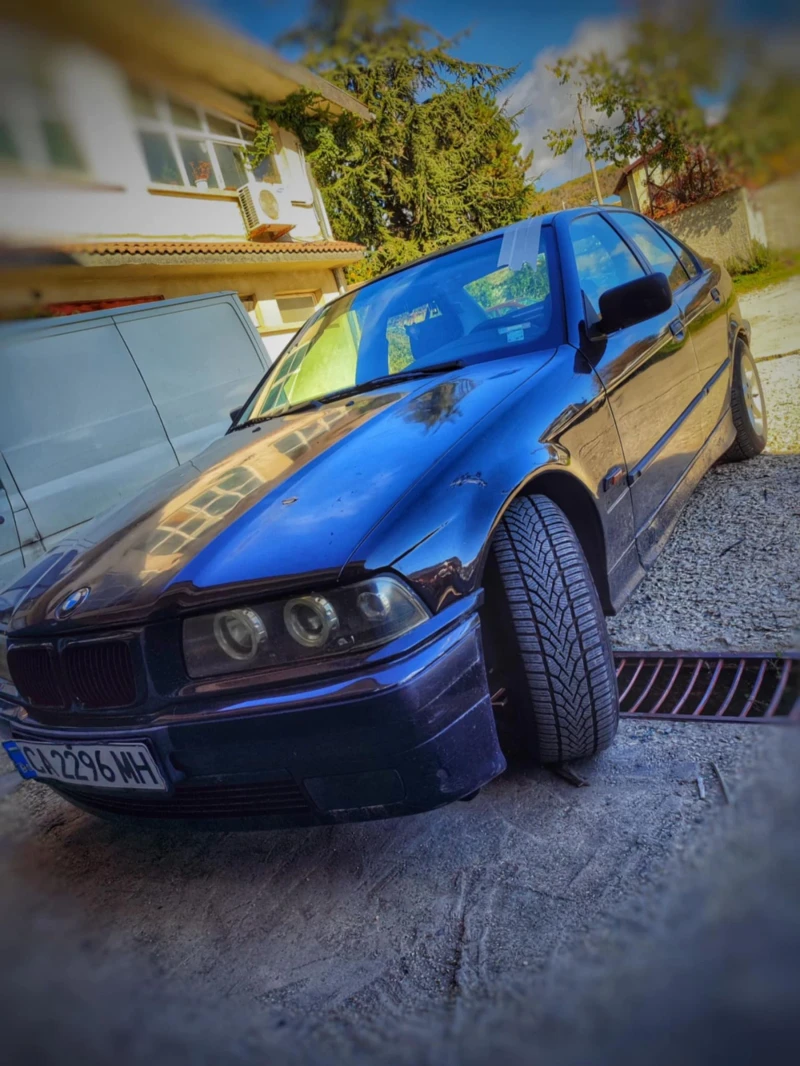 BMW 318 tds, снимка 5 - Автомобили и джипове - 52304828