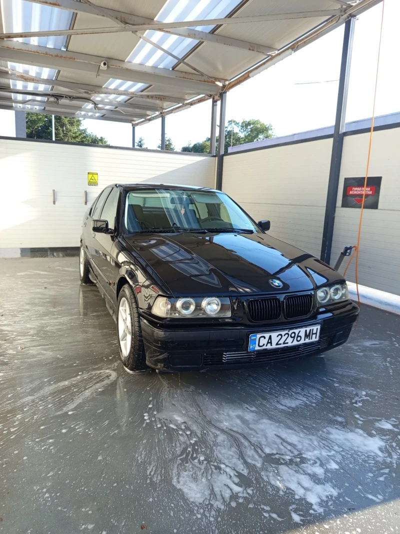 BMW 318 tds, снимка 4 - Автомобили и джипове - 52304828