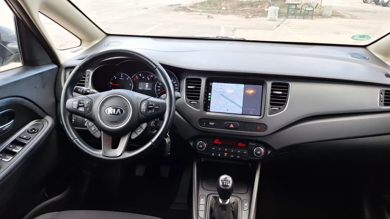 Kia Carens 1.7-НАВИГАЦИЯ-7места, снимка 11 - Автомобили и джипове - 52968207