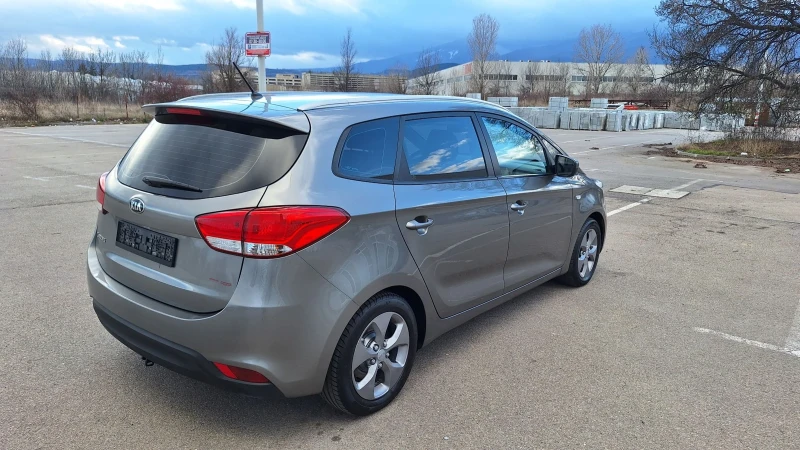 Kia Carens 1.7-НАВИГАЦИЯ-7места, снимка 3 - Автомобили и джипове - 52968207