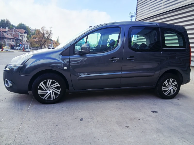 Citroen Berlingo 1.6HDI euro 5b, снимка 3 - Автомобили и джипове - 53042953