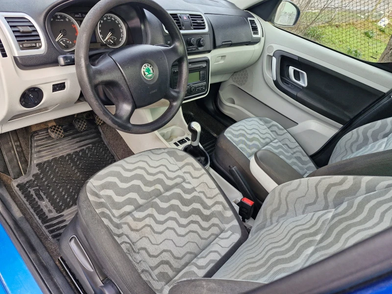 Skoda Roomster 1.2, снимка 11 - Автомобили и джипове - 53443157