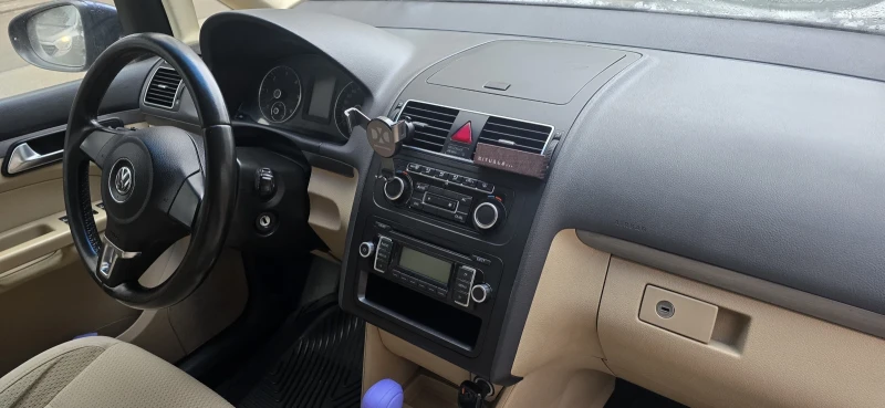 VW Touran, снимка 2 - Автомобили и джипове - 53462404