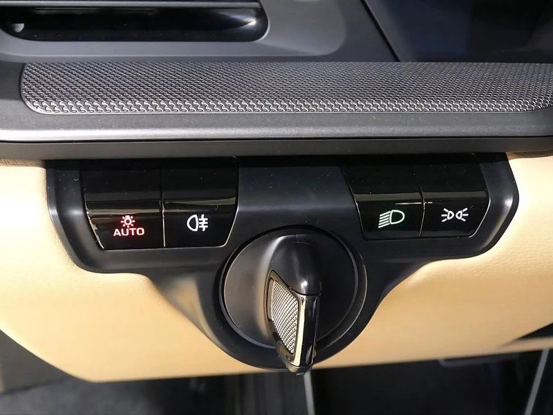 Porsche 911 3.0 Automatic, снимка 12 - Автомобили и джипове - 55906112