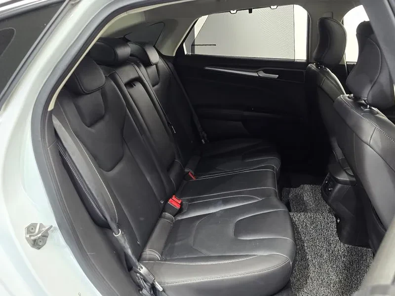 Ford Mondeo 2.0 TDCI - САМО 30% АВАНС, снимка 11 - Автомобили и джипове - 55934393