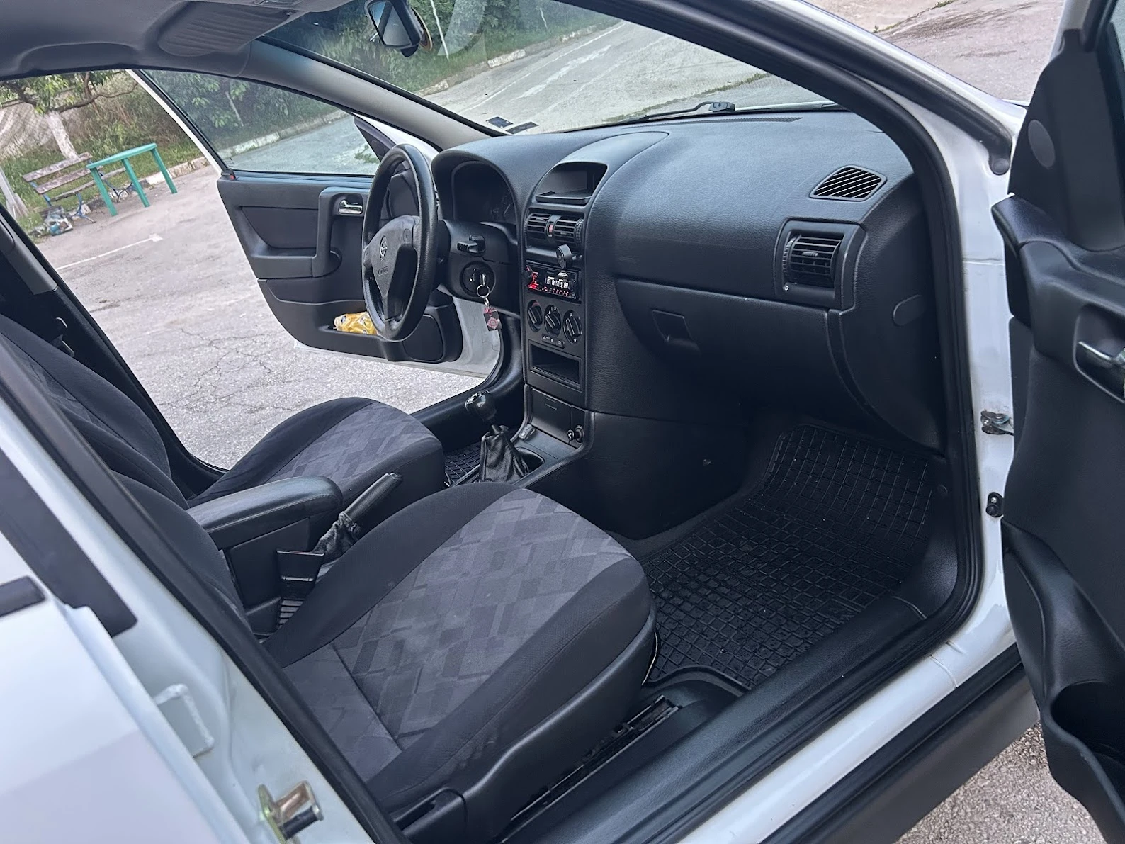 Opel Astra 1.4LPG TOP - изображение 7