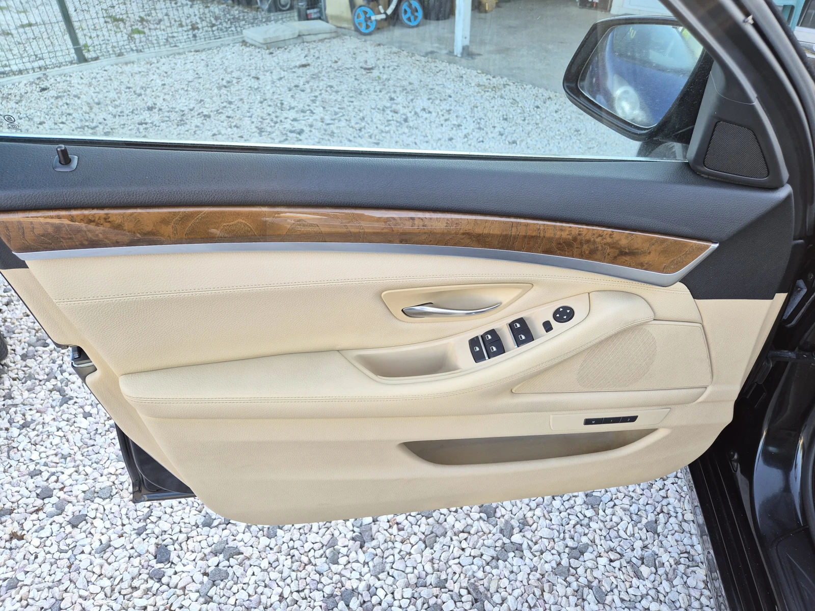 BMW 530 * КОЖА* ДИСТРОНИК* НАВИ* ПАМЕТ СЕД*  - изображение 6