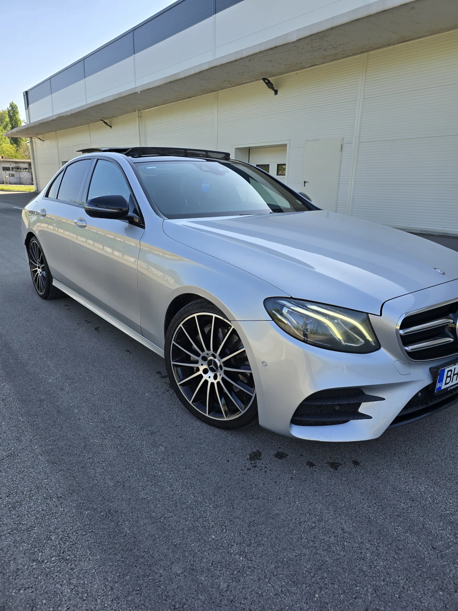 Mercedes-Benz E 220 2.2 - изображение 4