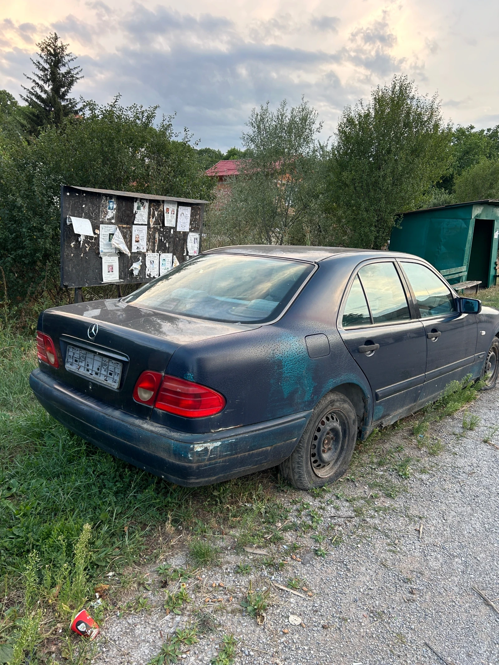 Mercedes-Benz E 220 2.2  - изображение 4