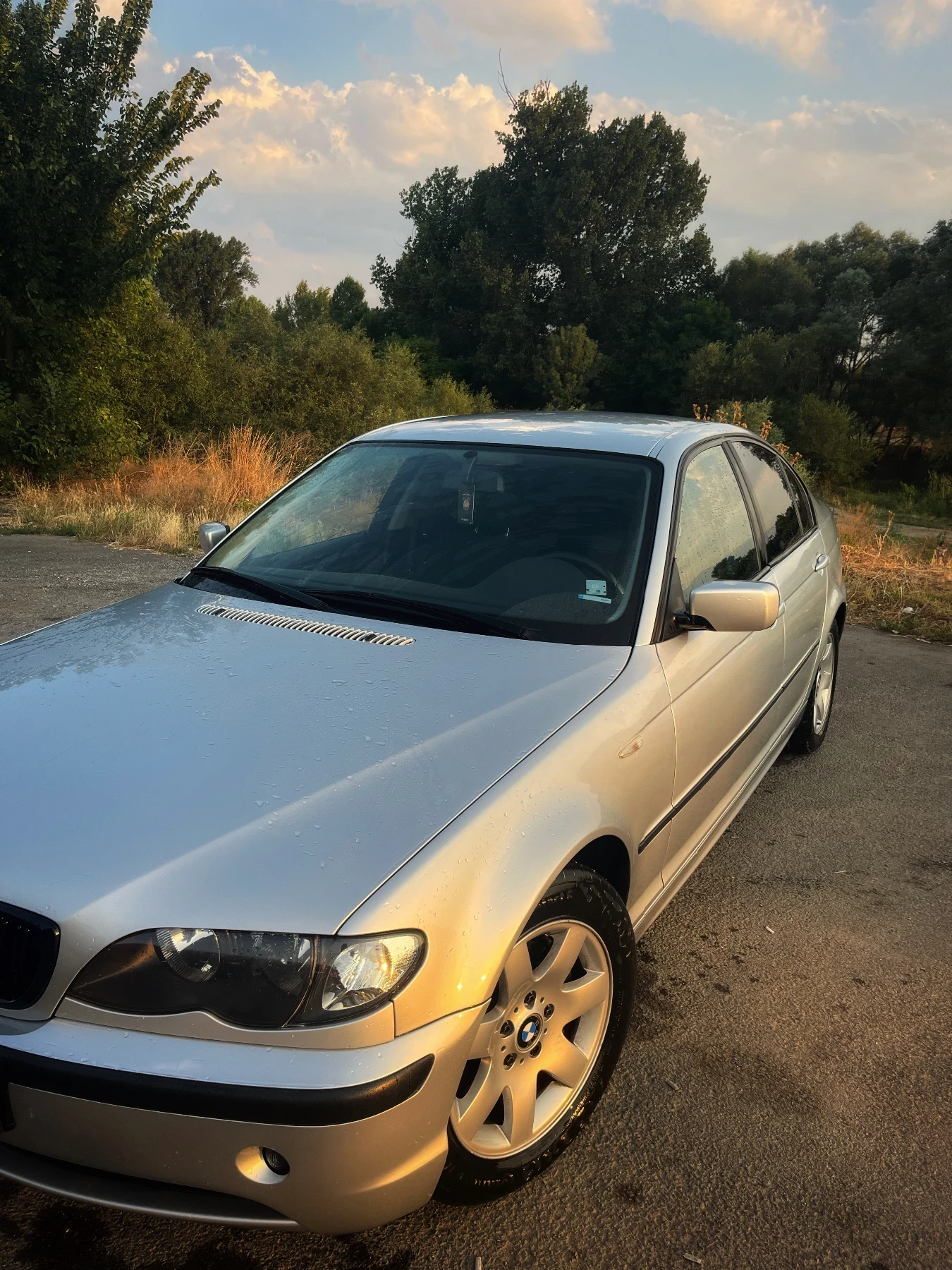 BMW 320 Facelift  - изображение 7