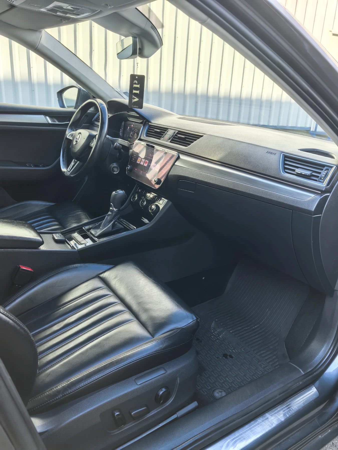 Skoda Superb 2.0 TDI * 150 к.с  - изображение 10