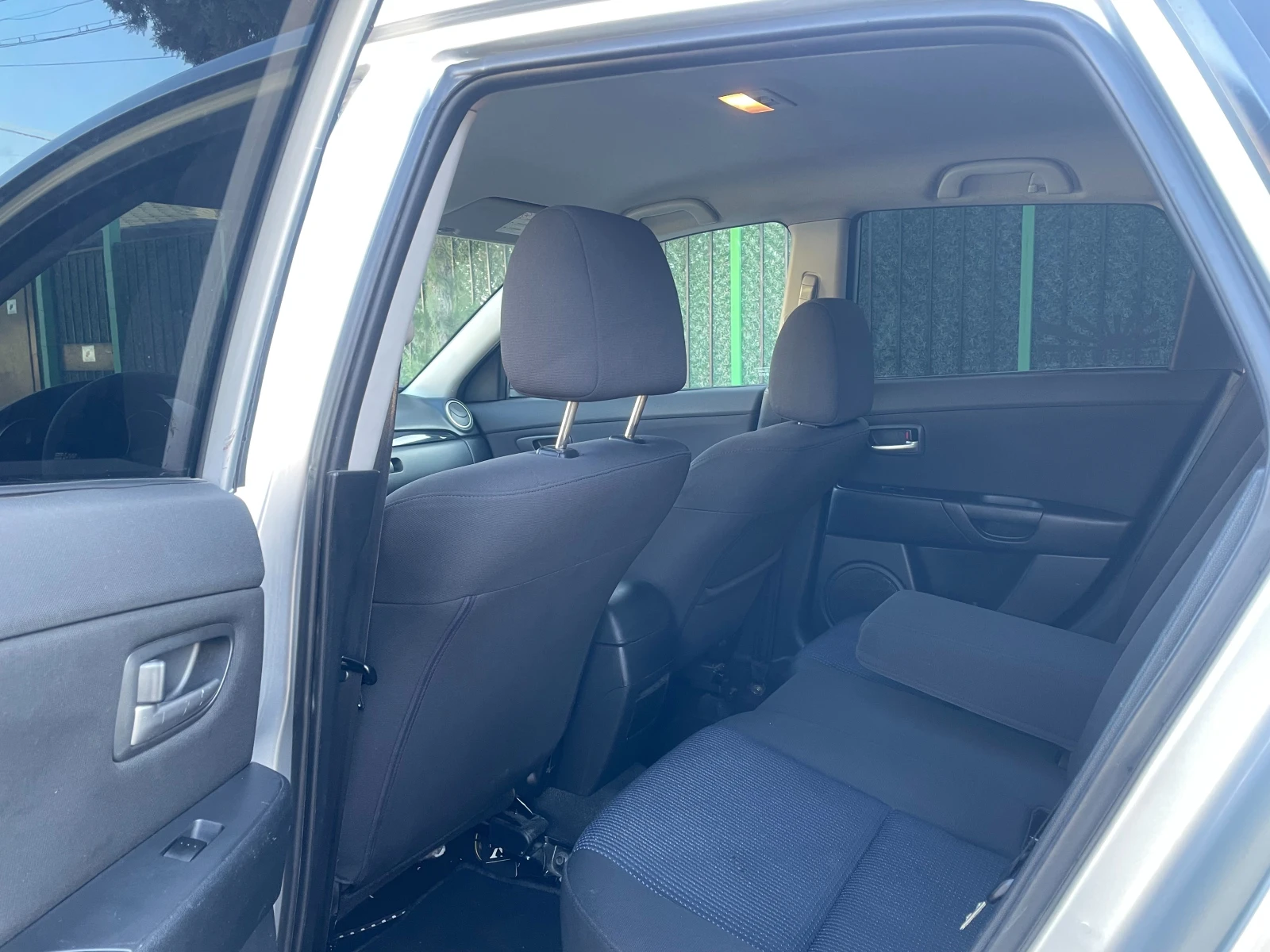 Mazda 3  - изображение 10