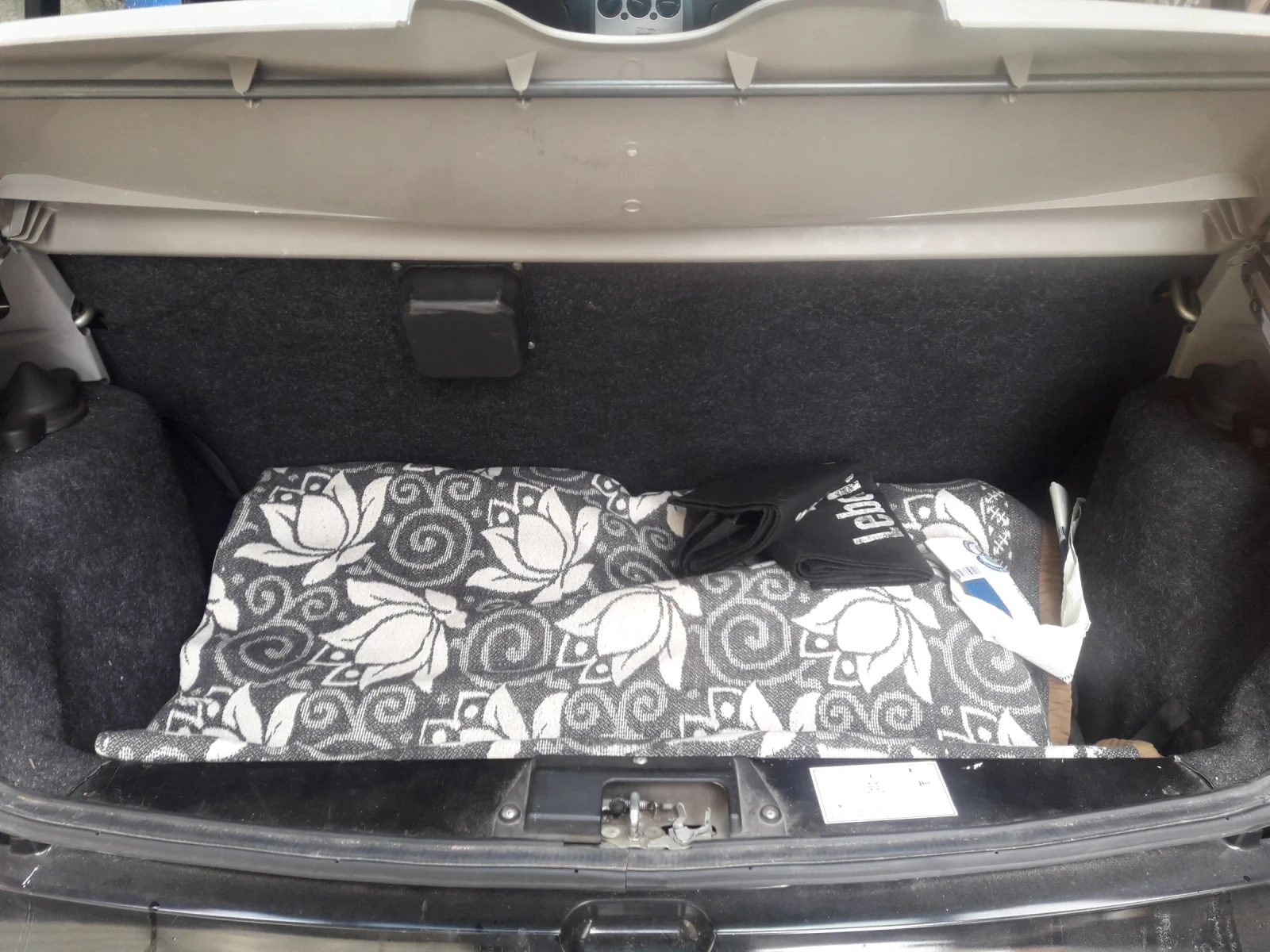 Tata Indica | Mobile.bg � ����������� 6