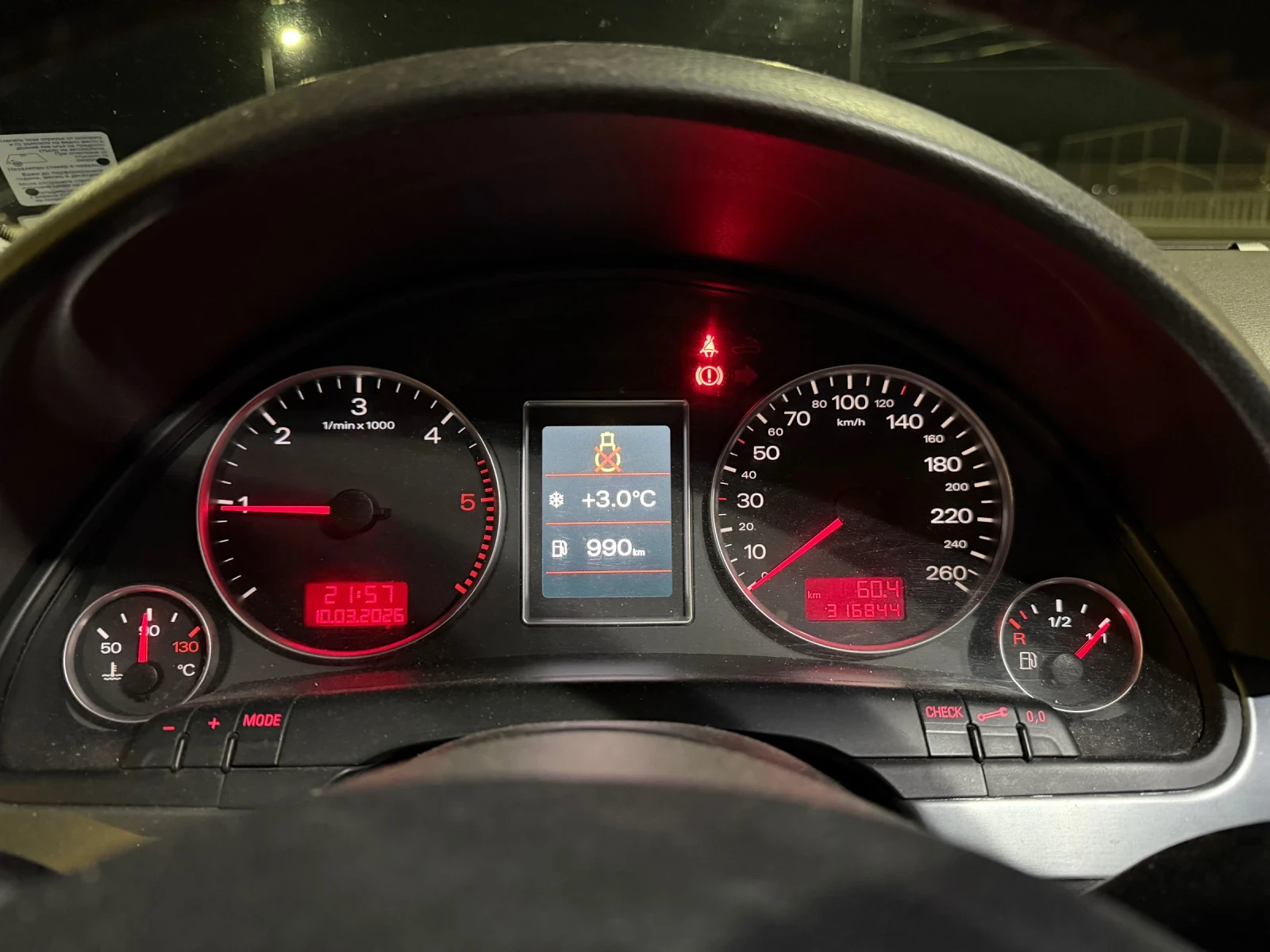 Audi A4 2.0 TDI , снимка 8 - Автомобили и джипове - 53804802