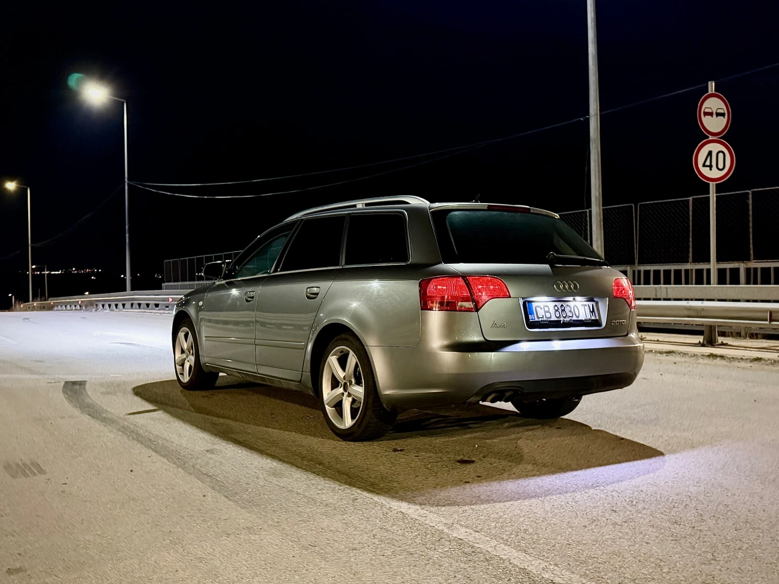 Audi A4 2.0 TDI , снимка 4 - Автомобили и джипове - 53804802