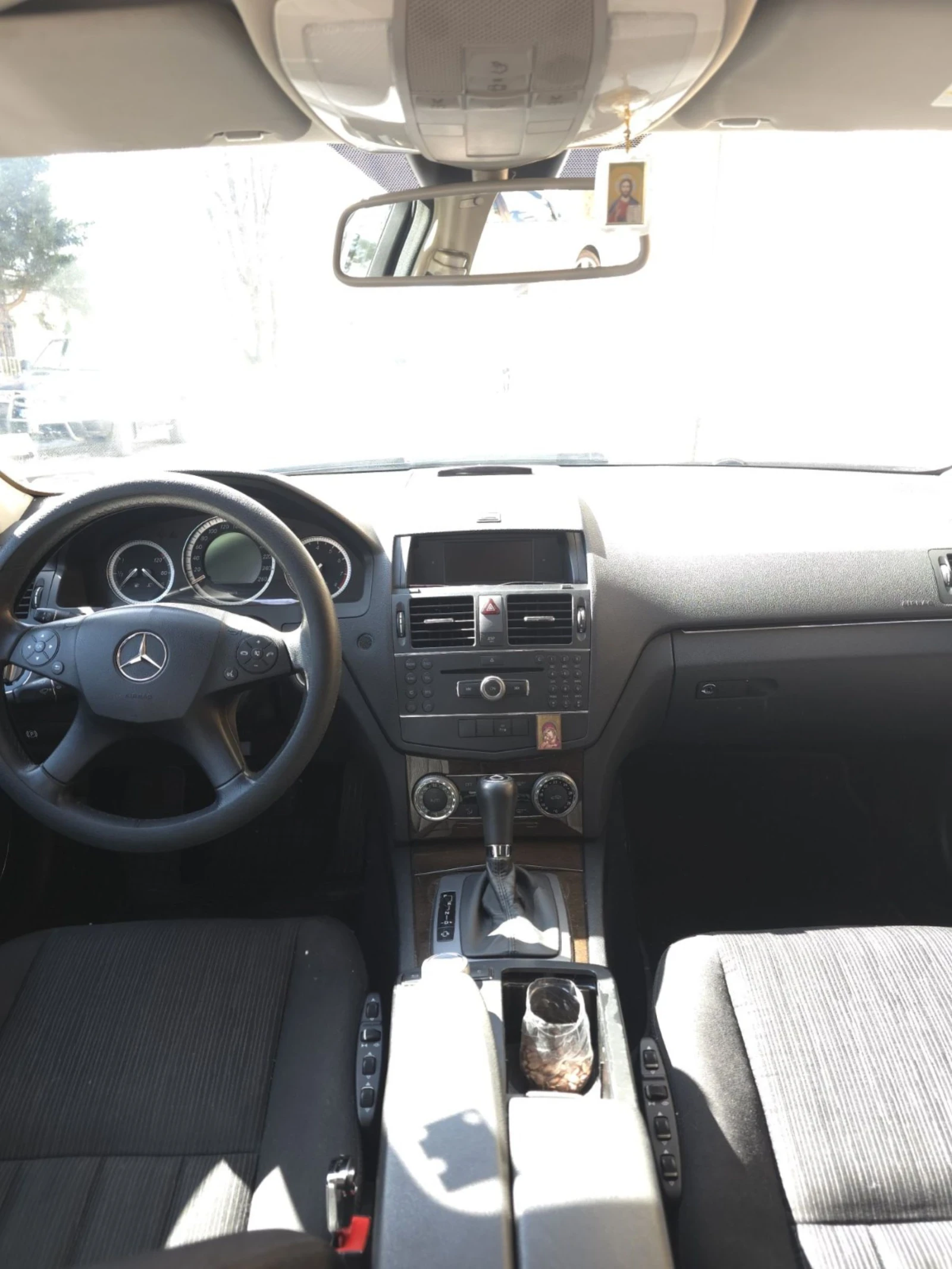 Mercedes-Benz C 280 3.0 Газ/Бензин, снимка 9 - Автомобили и джипове - 53814535