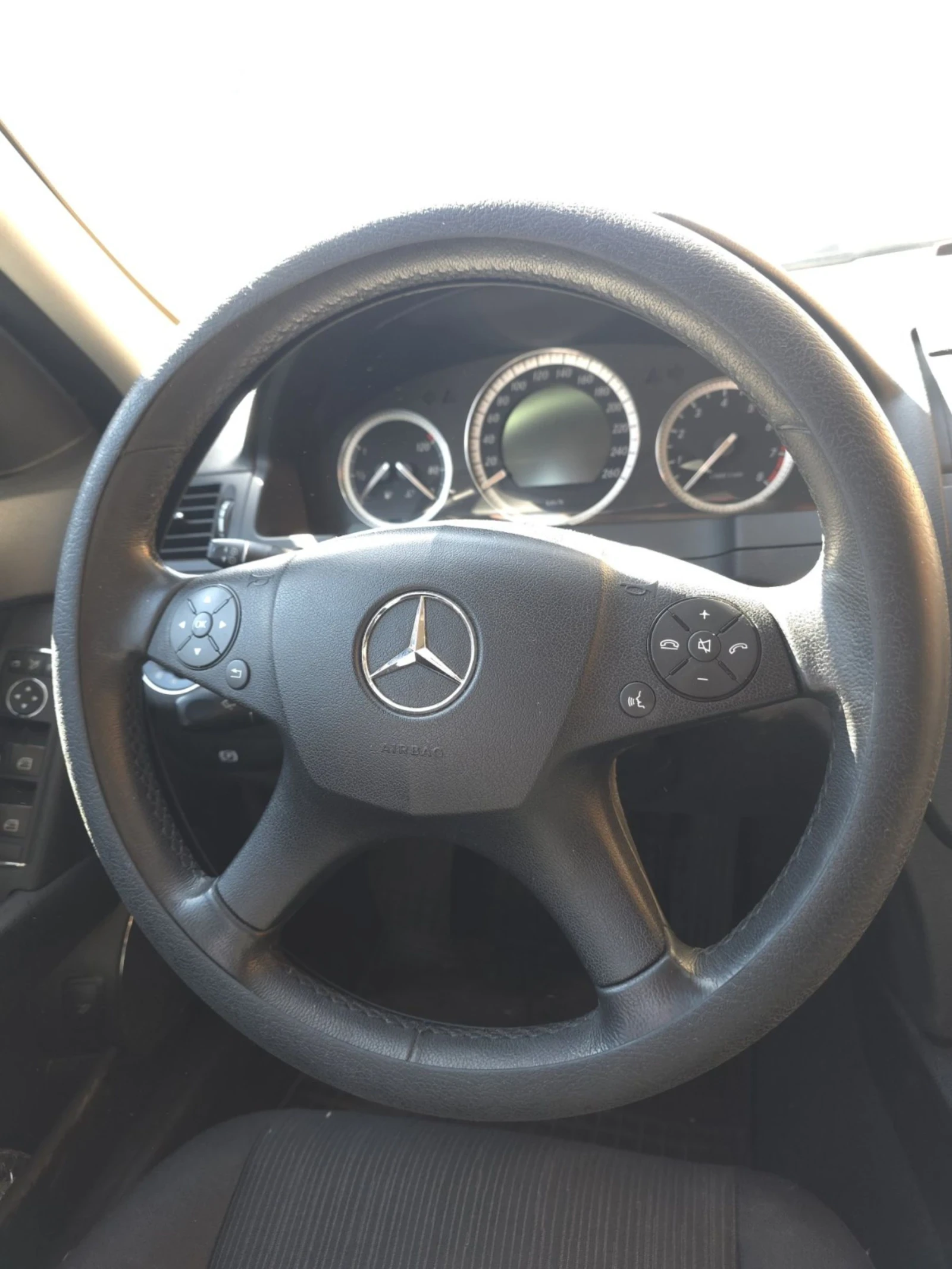 Mercedes-Benz C 280 3.0 Газ/Бензин, снимка 10 - Автомобили и джипове - 53814535