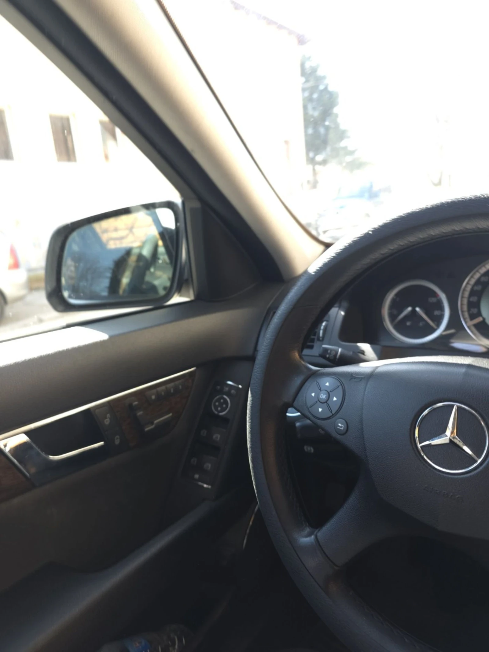 Mercedes-Benz C 280 3.0 Газ/Бензин, снимка 7 - Автомобили и джипове - 53814535
