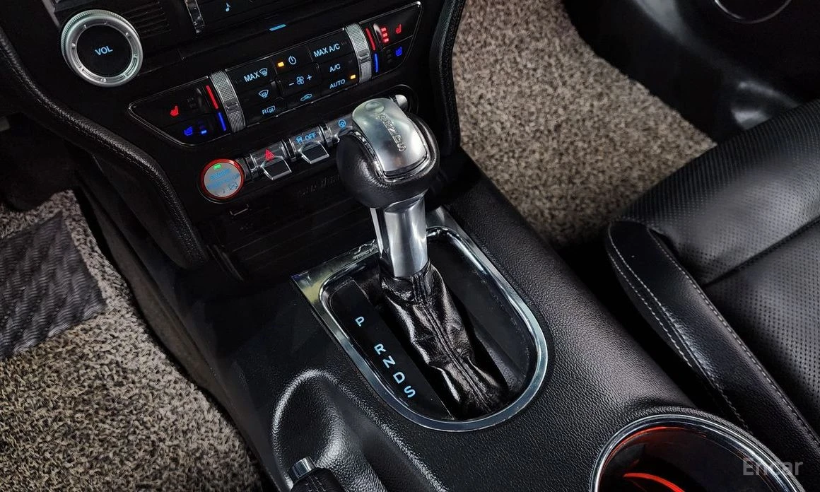 Ford Mustang 5.0 GT* КОЖА* NAVI* ПОДГРЕВ* ОБДУХВАНЕ* MEMORY* , снимка 14 - Автомобили и джипове - 53999578