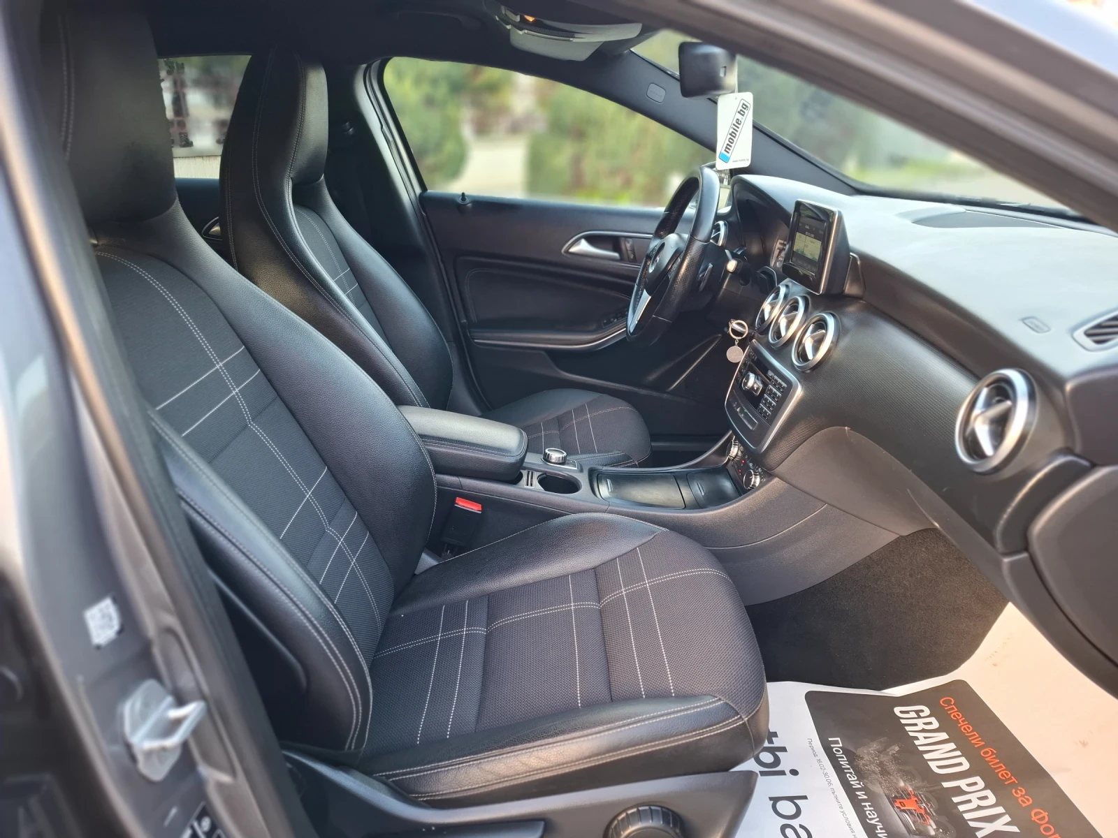 Mercedes-Benz A 180 1.5dCi 110hp * EURO 6 * КЛИМАТРОНИК * ИТАЛИЯ * , снимка 15 - Автомобили и джипове - 54175654