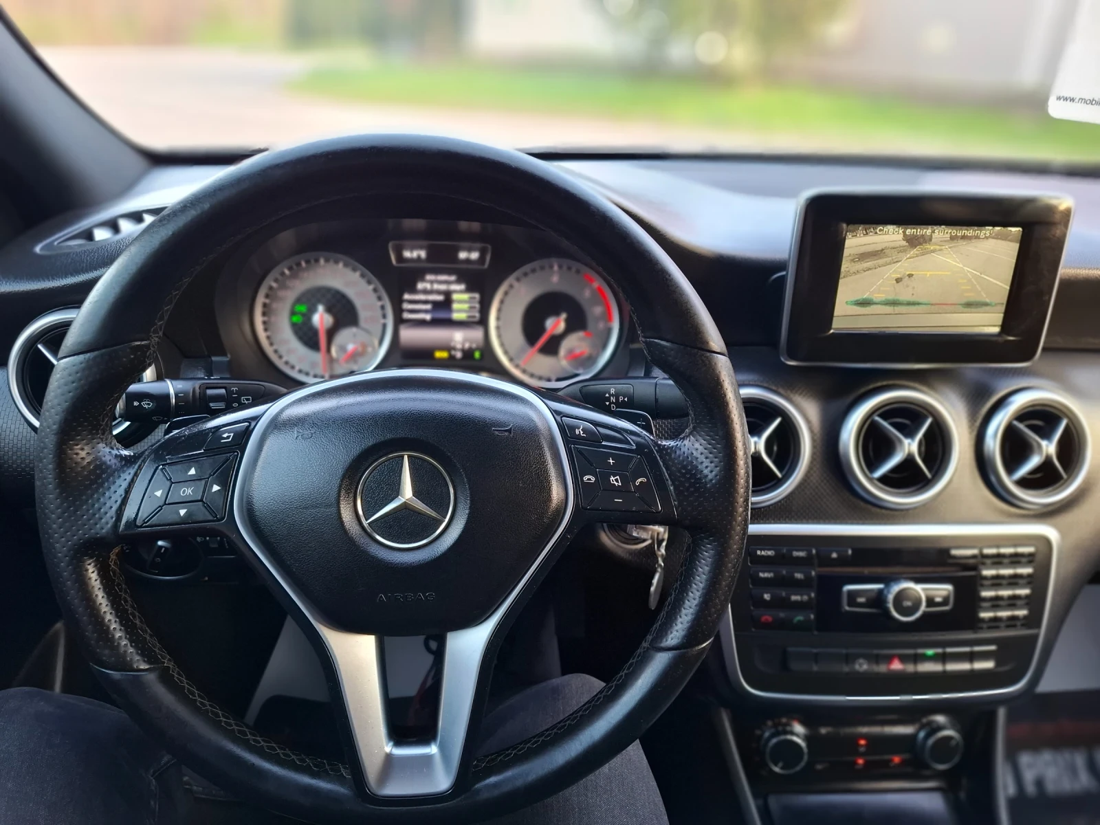 Mercedes-Benz A 180 1.5dCi 110hp * EURO 6 * КЛИМАТРОНИК * ИТАЛИЯ * , снимка 9 - Автомобили и джипове - 54175654