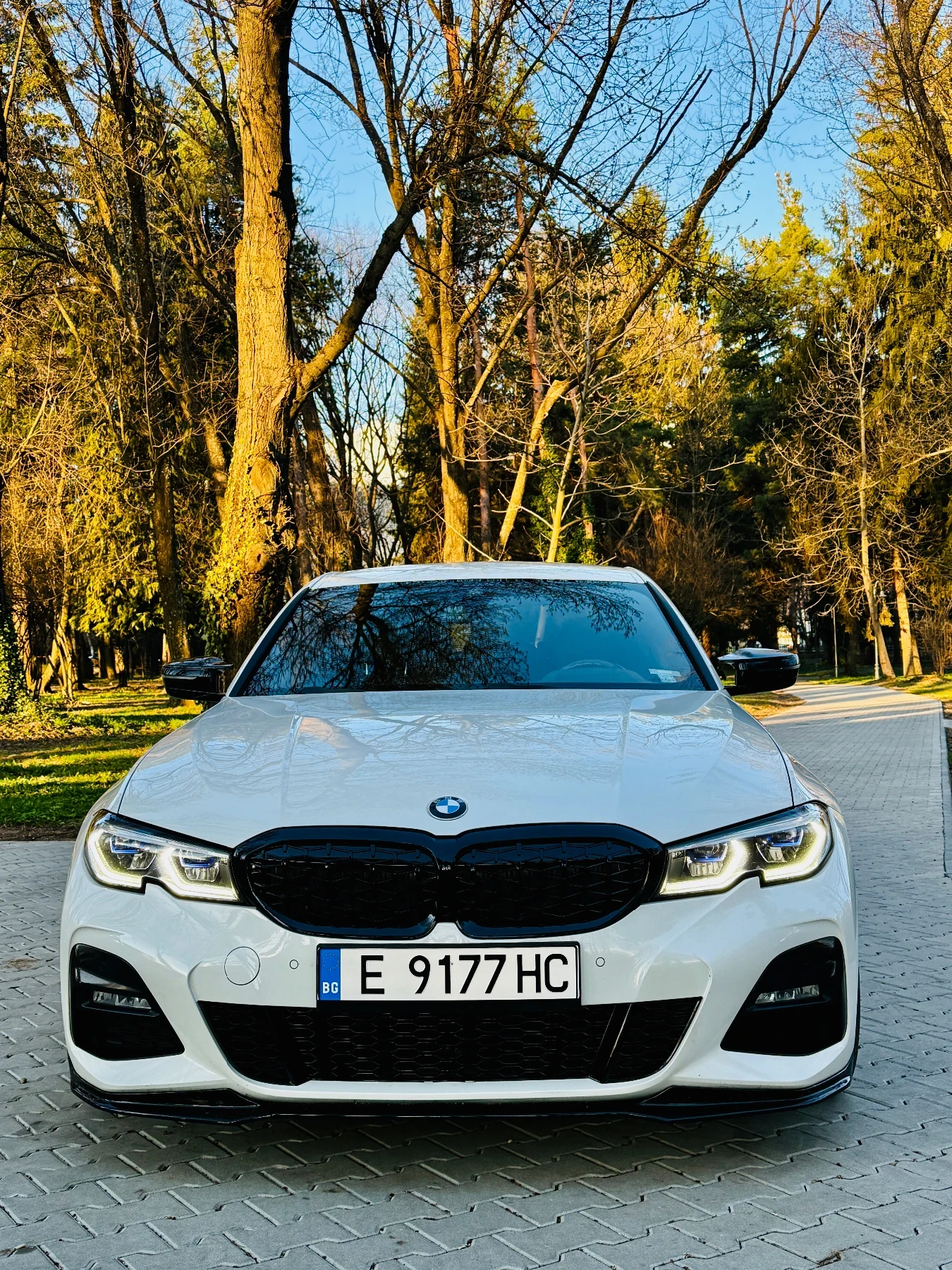 BMW 330 M Performace, LASER, снимка 2 - Автомобили и джипове - 54202250