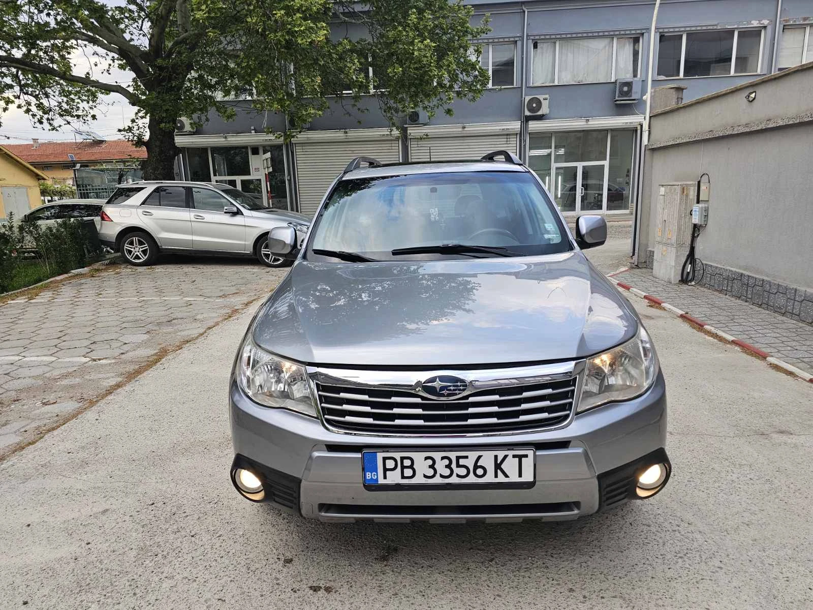 Subaru Forester 2.0i 4x4 BRC , снимка 2 - Автомобили и джипове - 54508715