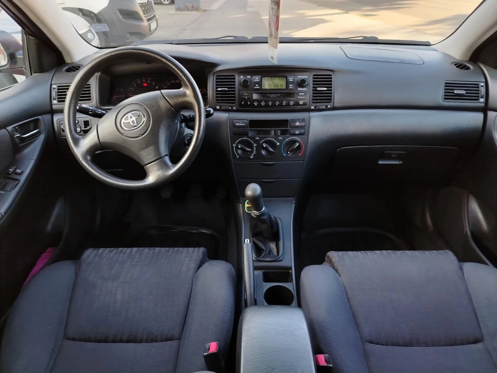 Toyota Corolla, снимка 9 - Автомобили и джипове - 54607113
