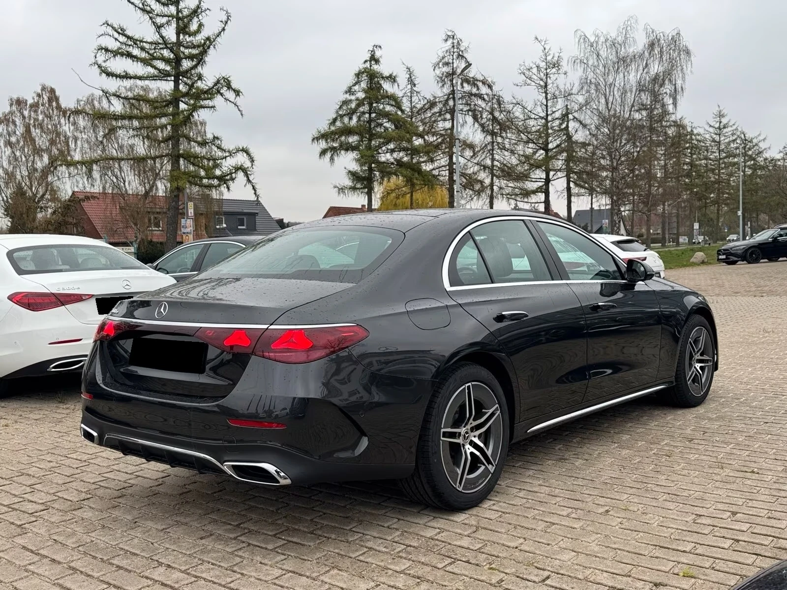 Mercedes-Benz E 300 e / AMG / 360 / DISTRONIC /, снимка 8 - Автомобили и джипове - 54821059