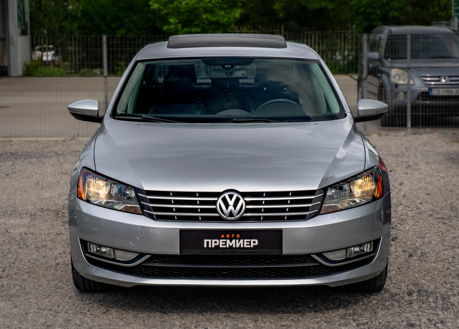 VW Passat 2.0TDI-140HP-РЕАЛНИ КМ!, снимка 2 - Автомобили и джипове - 54869278