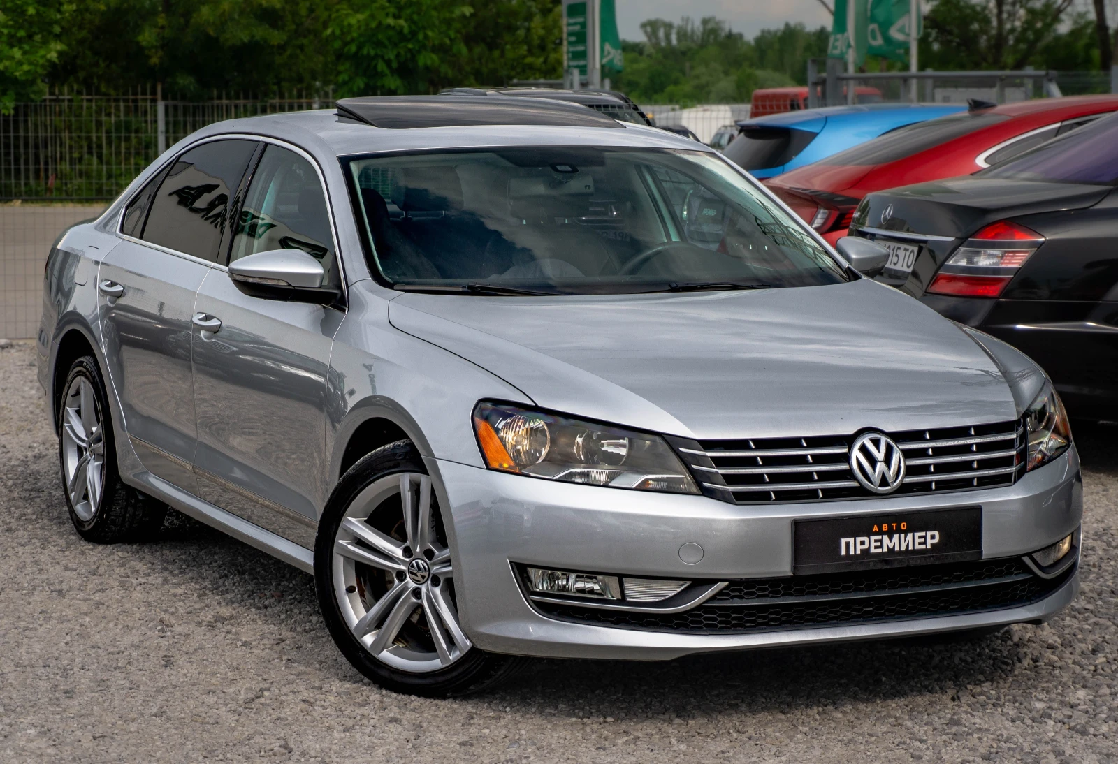 VW Passat 2.0TDI-140HP-РЕАЛНИ КМ!, снимка 3 - Автомобили и джипове - 54869278