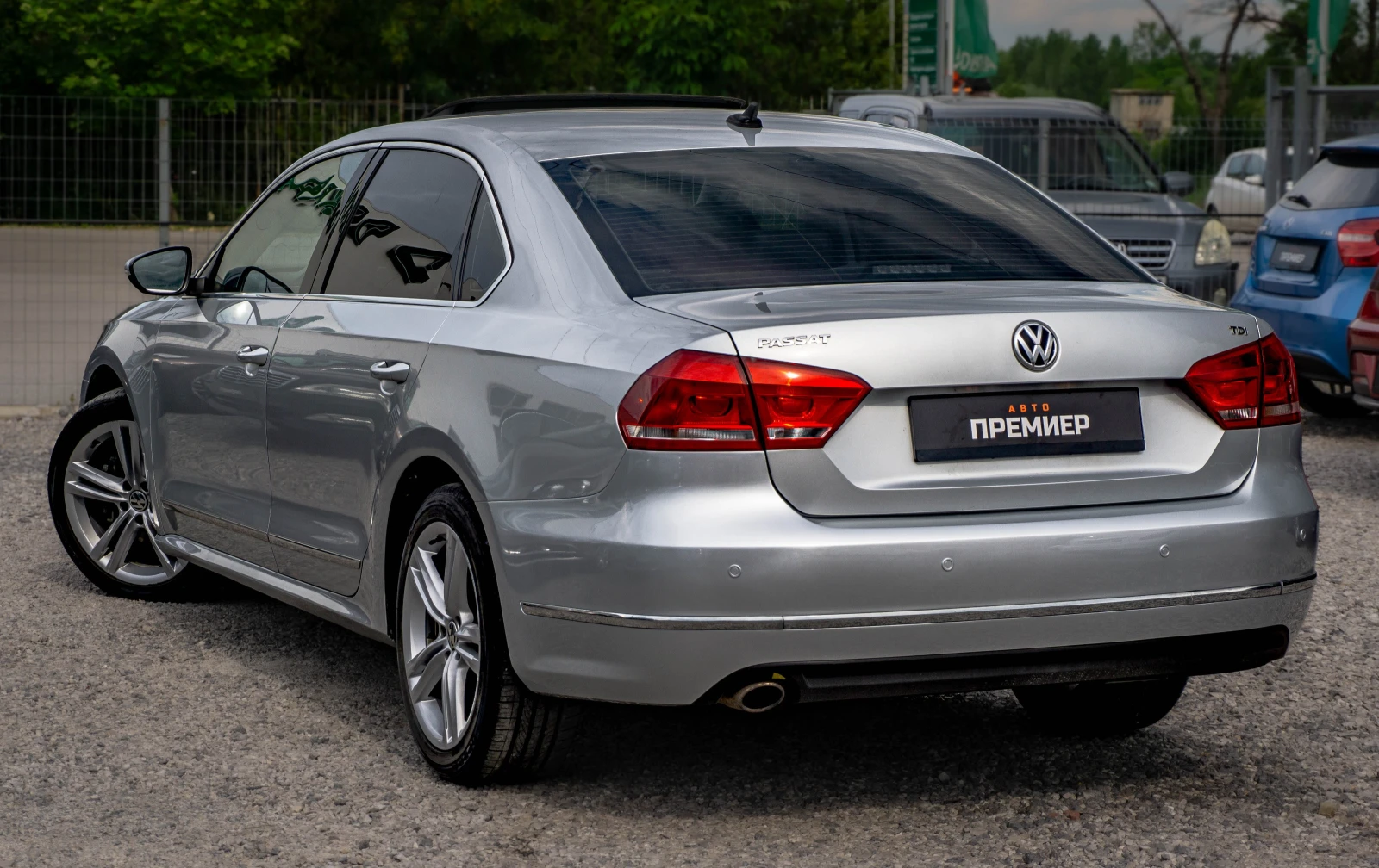 VW Passat 2.0TDI-140HP-РЕАЛНИ КМ!, снимка 6 - Автомобили и джипове - 54869278
