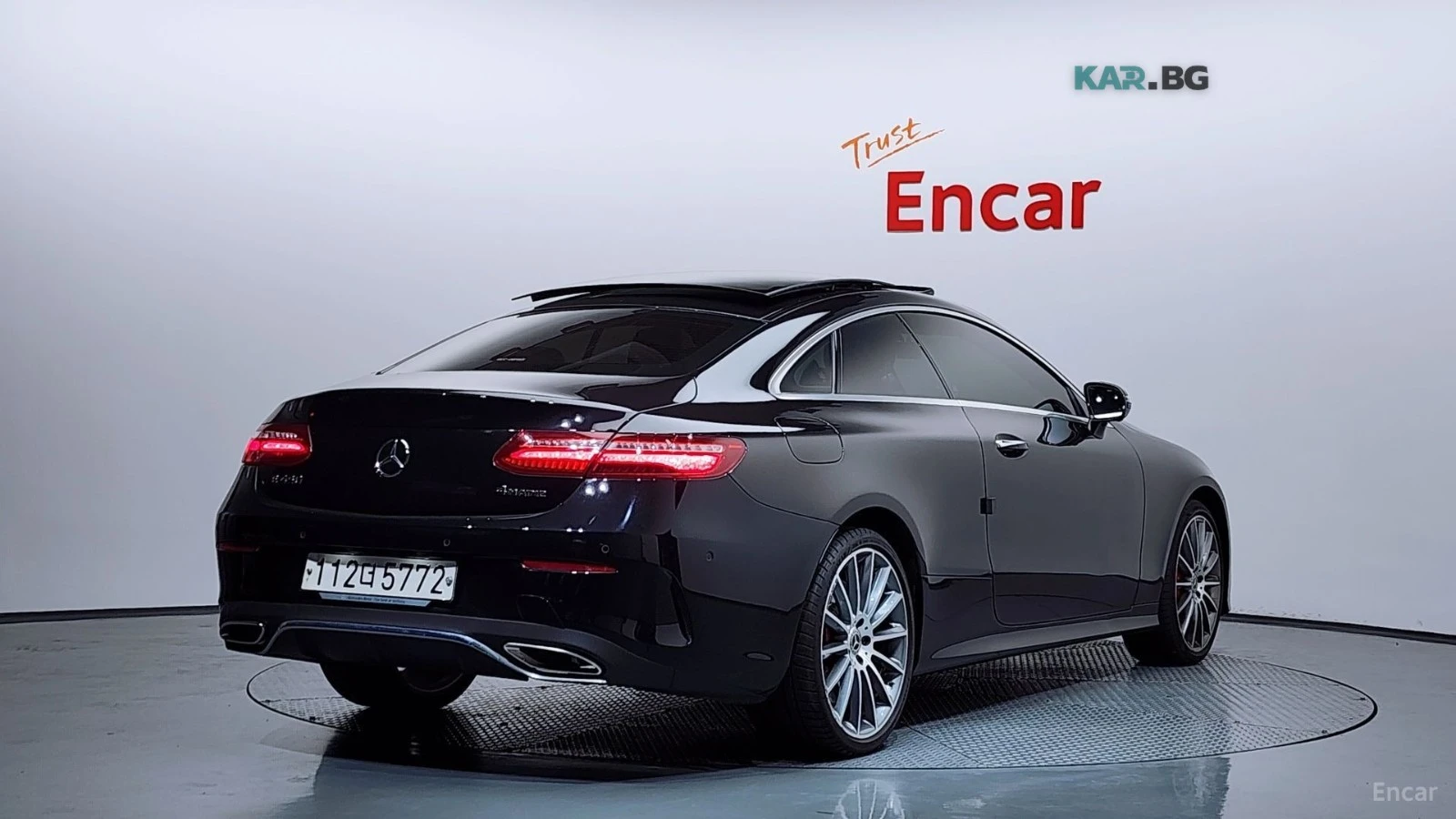 Mercedes-Benz E 450 4MATIC* 360* Подгрев* Обдухване* Кейлес* ПАНОРАМА, снимка 2 - Автомобили и джипове - 55208380