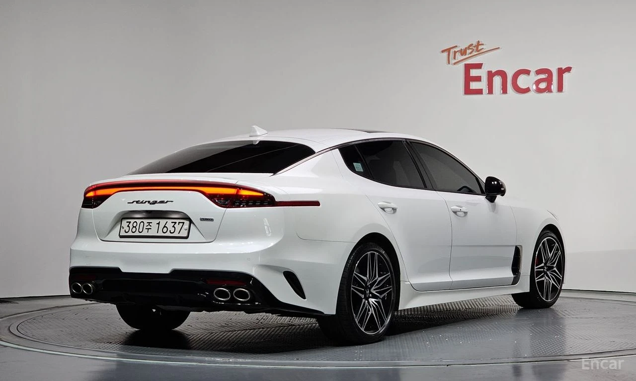 Kia Stinger 2.5* AWD* ОБДУХВАНЕ* ХЕДЪП* КАМЕРА* КЕЙЛЕС* , снимка 2 - Автомобили и джипове - 55403217