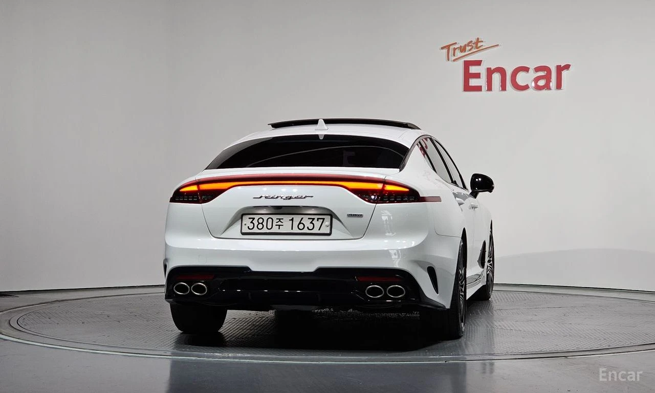Kia Stinger 2.5* AWD* ОБДУХВАНЕ* ХЕДЪП* КАМЕРА* КЕЙЛЕС* , снимка 4 - Автомобили и джипове - 55403217