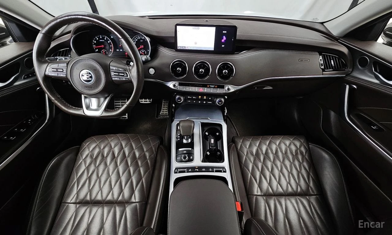 Kia Stinger 2.5* AWD* ОБДУХВАНЕ* ХЕДЪП* КАМЕРА* КЕЙЛЕС* , снимка 7 - Автомобили и джипове - 55403217