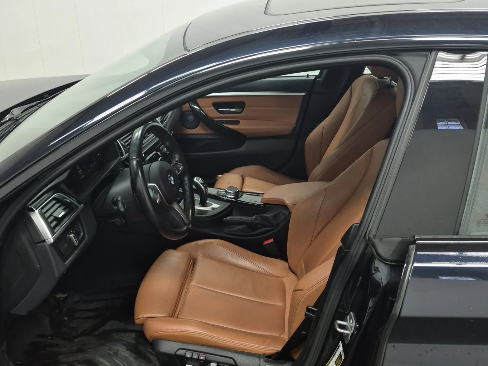 BMW 440 M-pkg* Harman/Kardon* 360* Digital* Keyless, снимка 5 - Автомобили и джипове - 55613637