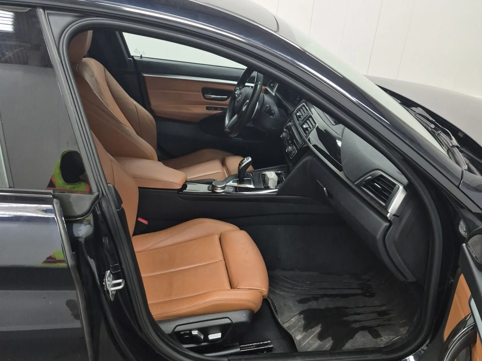 BMW 440 M-pkg* Harman/Kardon* 360* Digital* Keyless, снимка 12 - Автомобили и джипове - 55613637