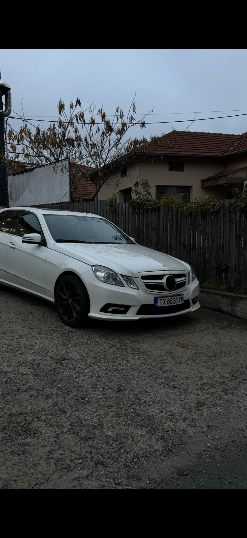 Mercedes-Benz E 220, снимка 2 - Автомобили и джипове - 55664445