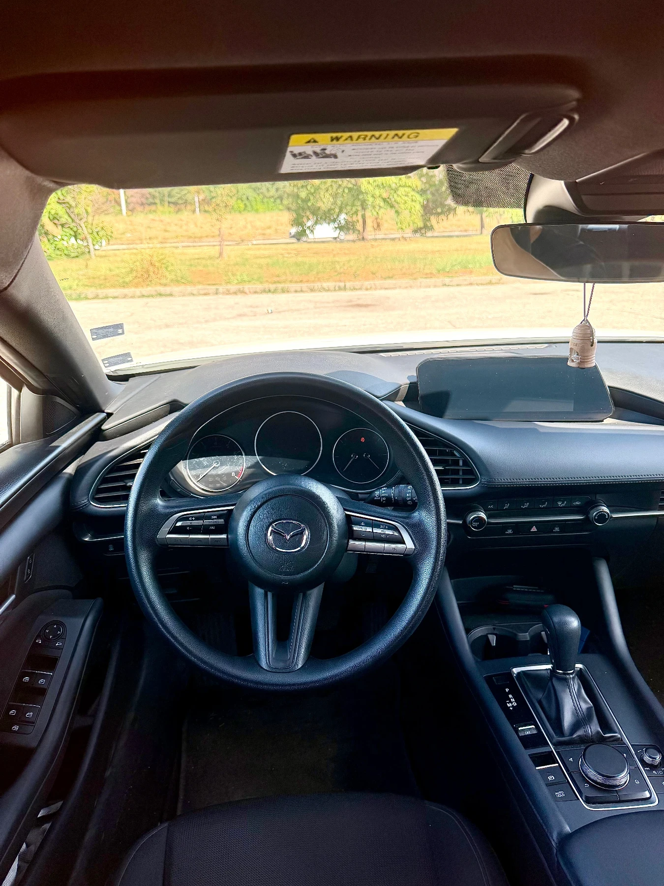 Mazda 3 2.5 Skyactiv , снимка 10 - Автомобили и джипове - 55877291