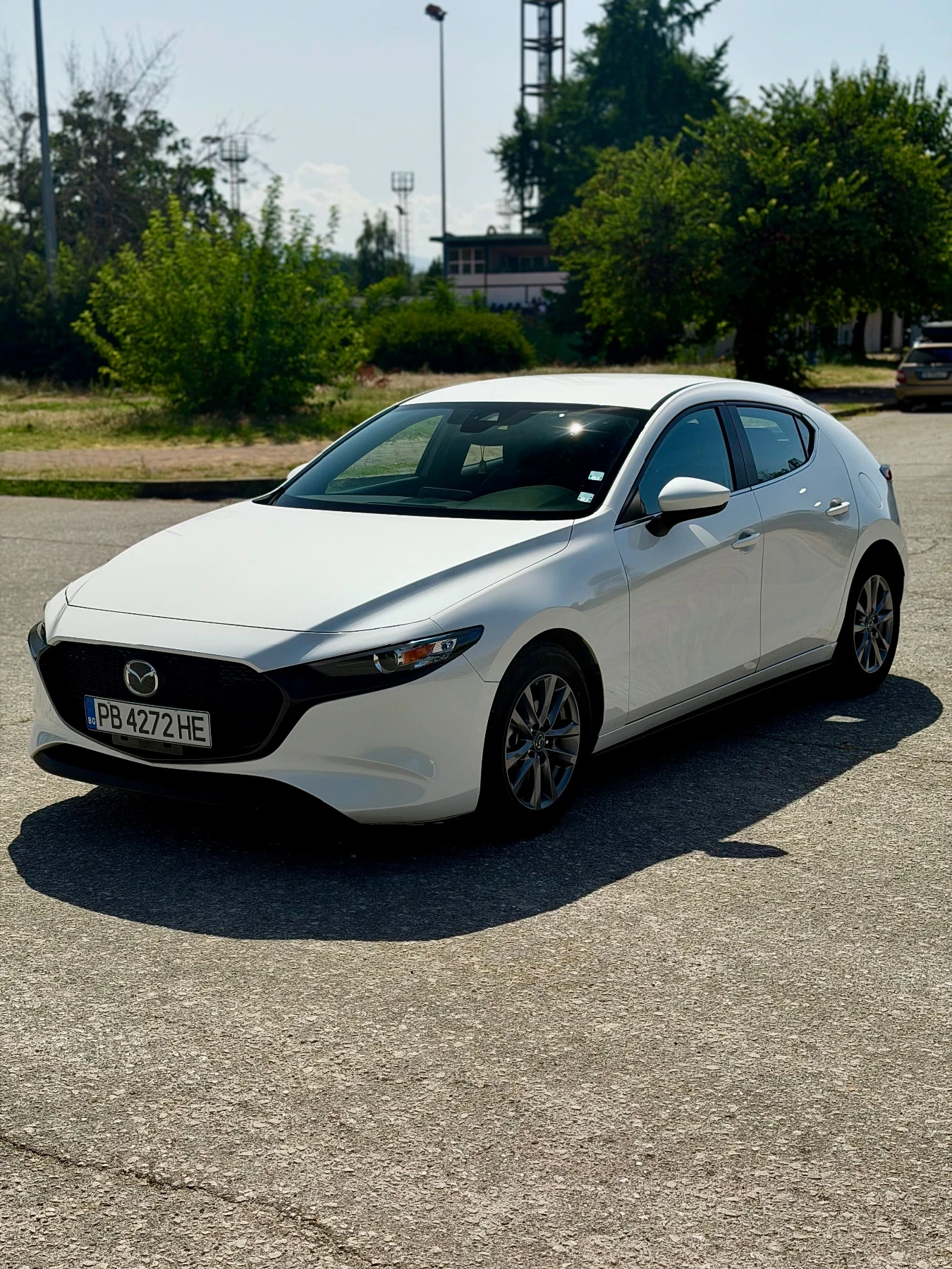 Mazda 3 2.5 Skyactiv , снимка 2 - Автомобили и джипове - 55877291
