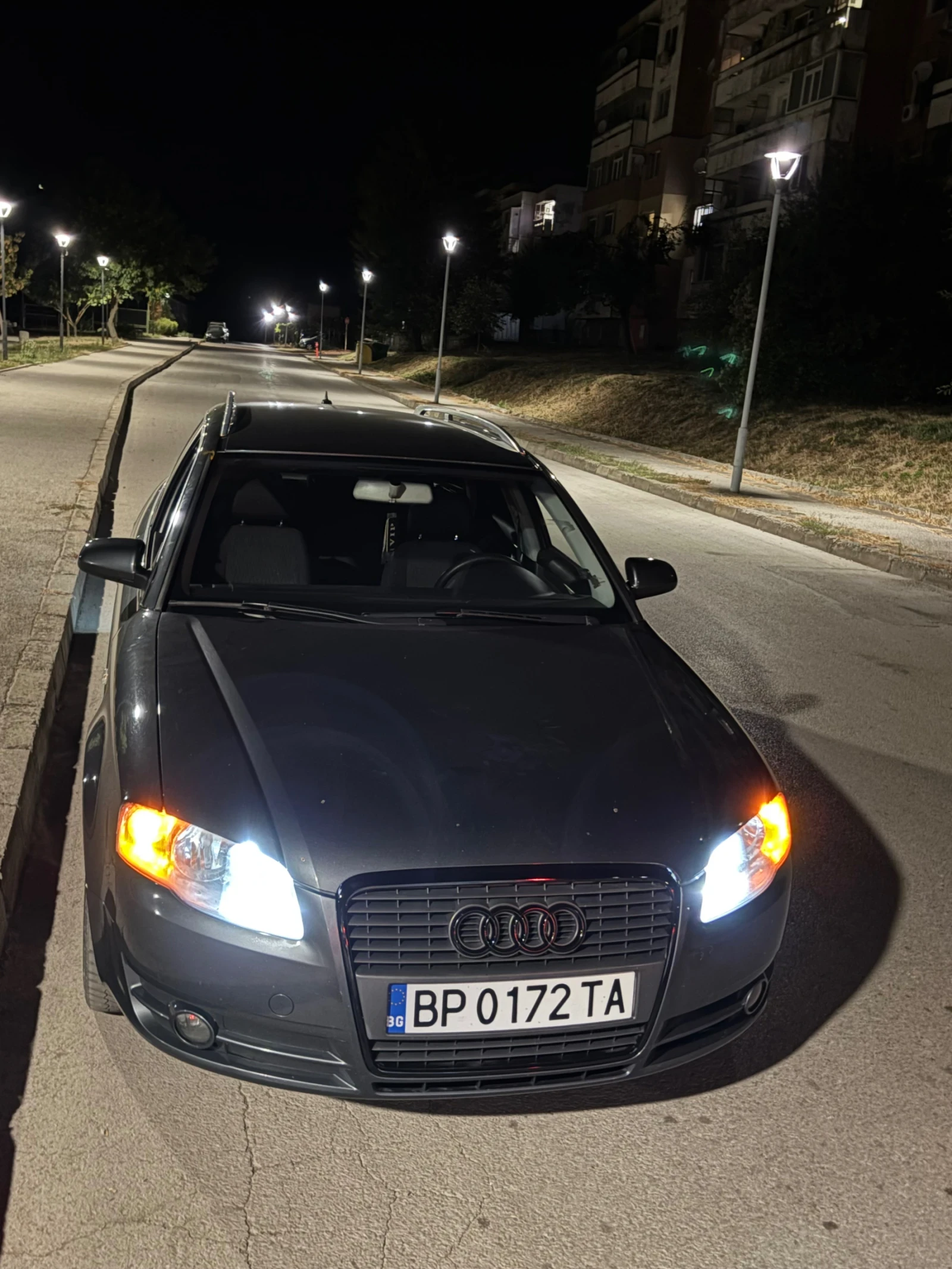 Audi A4, снимка 8 - Автомобили и джипове - 56060044