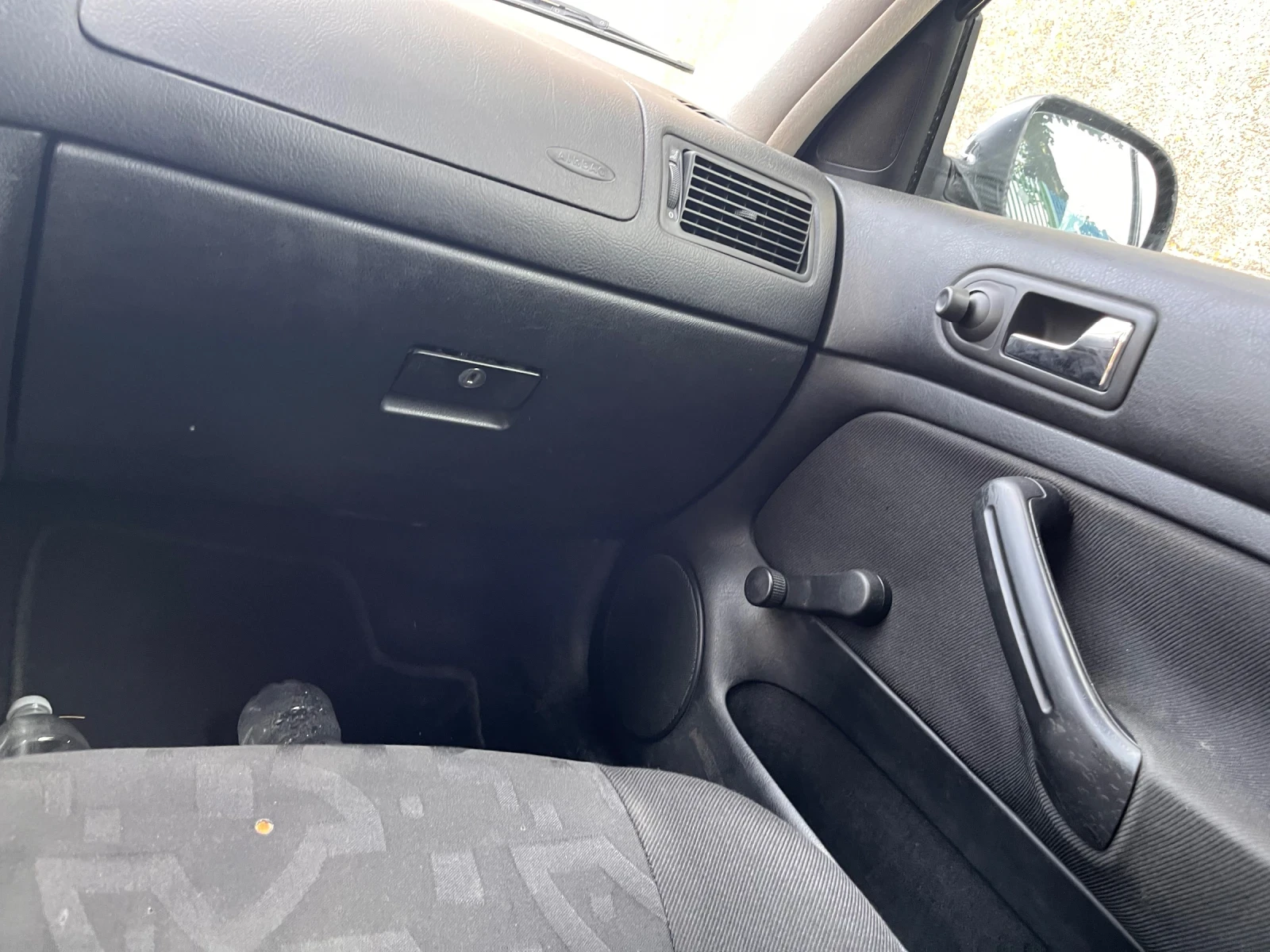 VW Golf, снимка 8 - Автомобили и джипове - 56178394