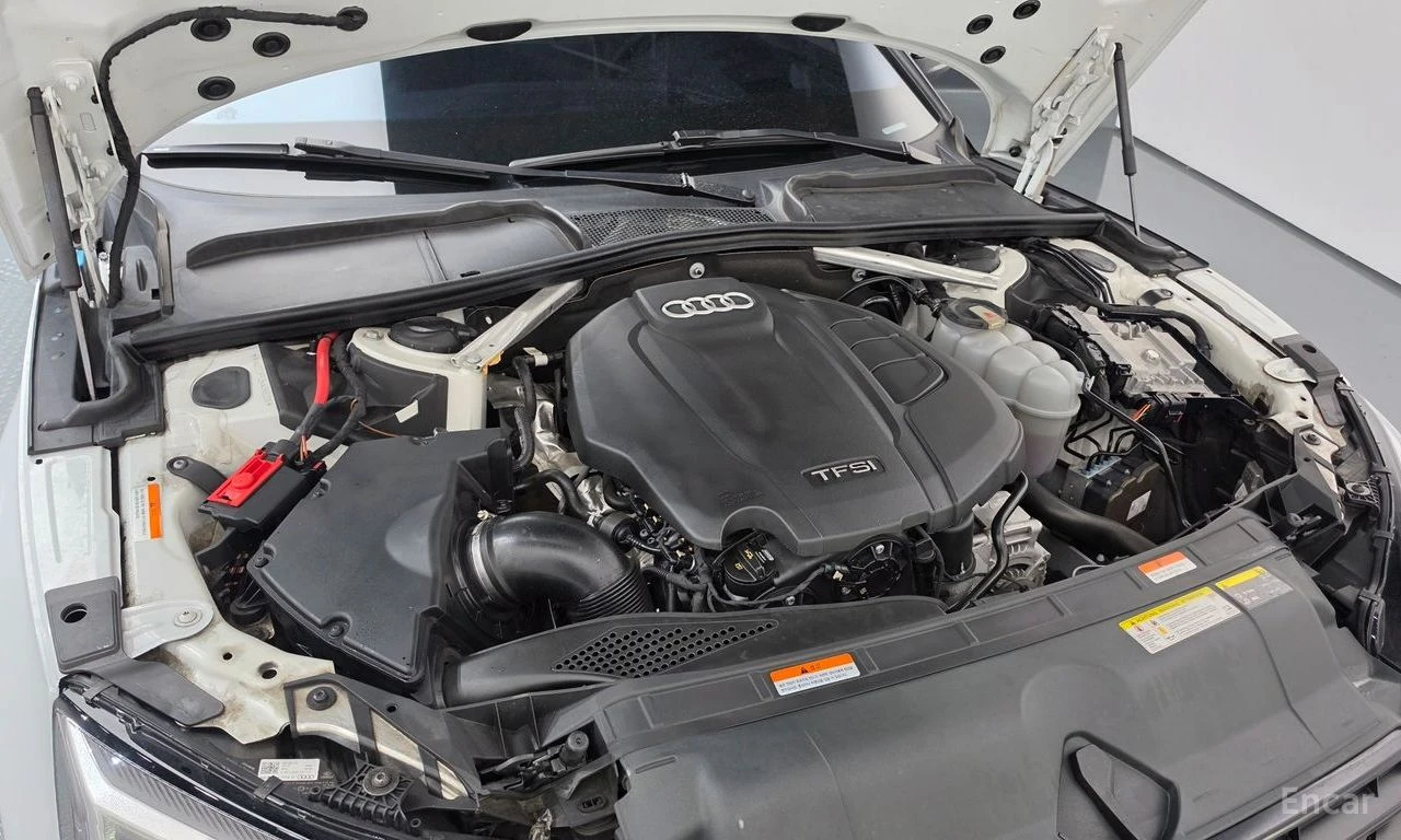 Audi A5 COUPE* BANG&OLUFSEN* ХЕДЪП* КАМЕРА* КРАЙНА ЦЕНА, снимка 6 - Автомобили и джипове - 56327513