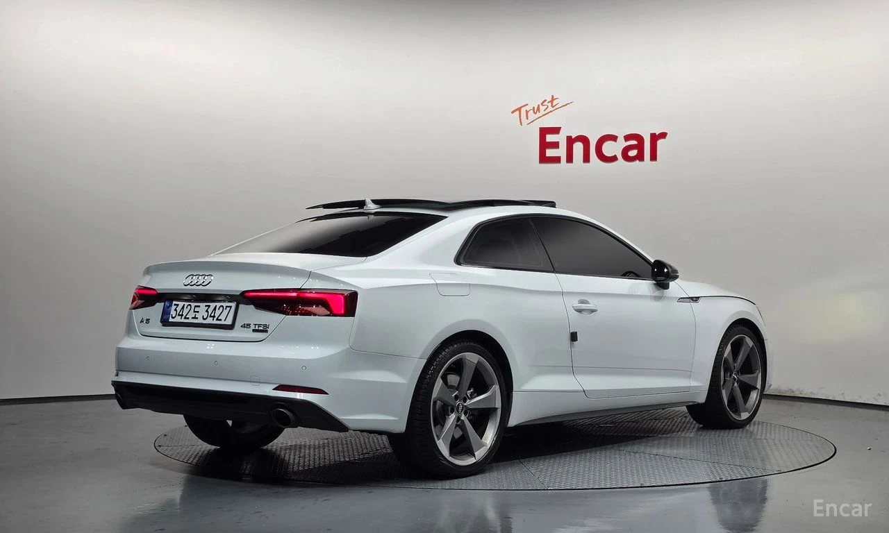 Audi A5 COUPE* BANG&OLUFSEN* ХЕДЪП* КАМЕРА* КРАЙНА ЦЕНА, снимка 4 - Автомобили и джипове - 56327513