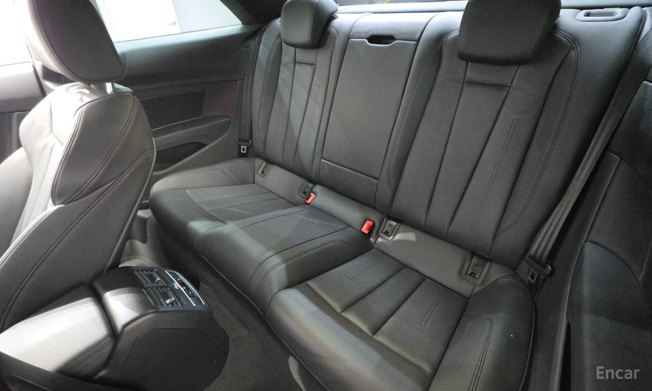 Audi A5 COUPE* BANG&OLUFSEN* ХЕДЪП* КАМЕРА* КРАЙНА ЦЕНА, снимка 16 - Автомобили и джипове - 56327513