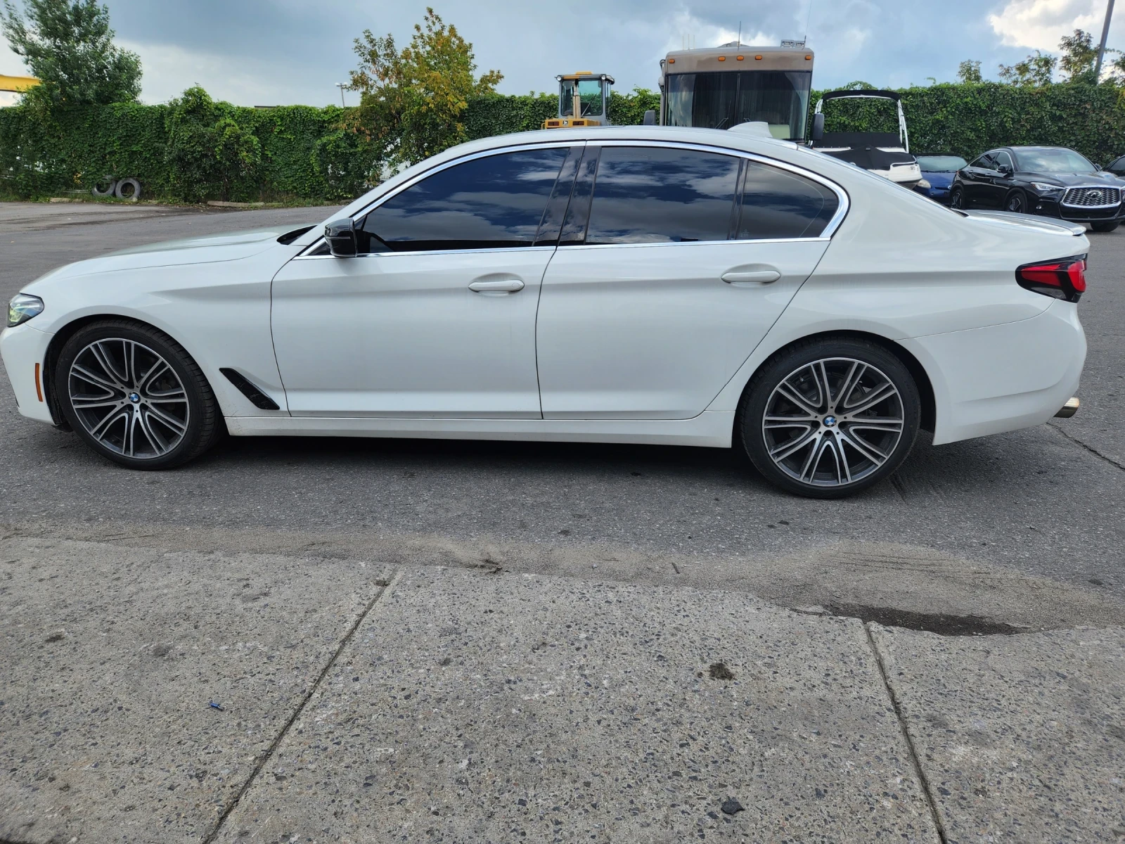 BMW 530 LCI, снимка 6 - Автомобили и джипове - 56351295