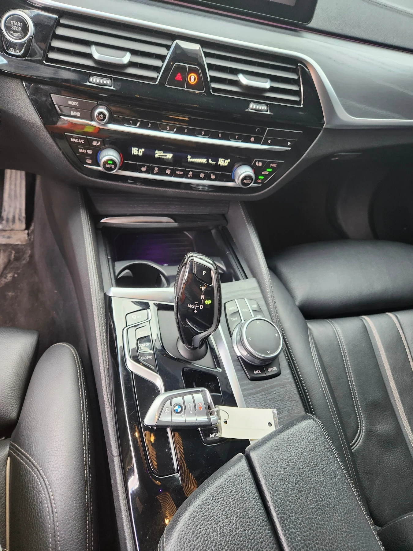 BMW 530 LCI, снимка 9 - Автомобили и джипове - 56351295